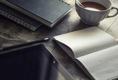 星空体育官网-世体：初步检查显示库巴西只是膝盖受较重撞击，换下属于预防措施