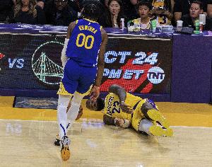 明日湖勇大战：詹姆斯大概率出战 库明加50%出战可能