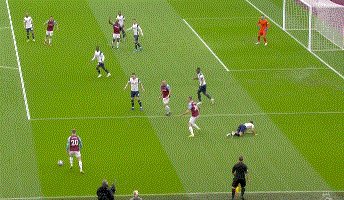 星空体育官网-【英超】贝尔助攻+中楣 孙兴慜补时中柱 热刺客场负